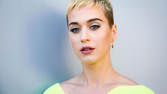 (FILES) This file photo taken on May 12, 2017 shows Katy Perry as she attends 102.7 KIIS FM's 2017 Wango Tango at StubHub Center in Carson, California.  
Katy Perry's songs used to delight in first-time innocence -- she kissed a girl (and she liked it), and a night of love made her feel like she was living a teenage dream.
Now 32, the pop superstar has discovered adulthood. On a new album, her sound is sultry and her experiences are anything but chaste.