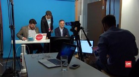 Pegiat Oposisi Kritik Pemerintahan Putin Lewat YouTube