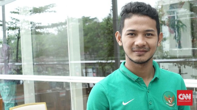 Ayah Gian Zola Nasrulloh, Budi Herman, setuju sang anak dipinjamkan ke Persela Lamongan karena tak mendapat kepercayaan di skuat utama Persib Bandung.