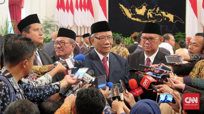 Anggota DKPP mengatakan jika pada panggilan kedua pada 27 Juni 2019 anggota KPU dan Bawaslu teradu tak juga hadir, hak jawab atau sangkal mereka akan hilang.