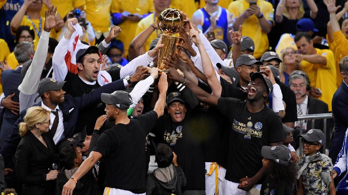 FOTO: Gelar Juara NBA Luar Biasa Bagi Golden State Warriors