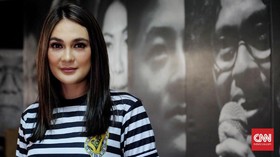 Luna Maya Akui Tersiksa Jadi 'Suzzanna'