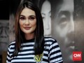 Luna Maya Akui Tersiksa Jadi 'Suzzanna'