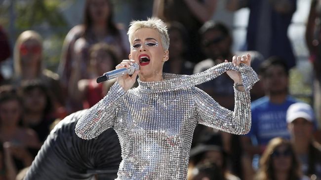 Penyanyi Katy Perry memutuskan mengambil rehat bermusik. Baginya saat ini sudah tak ada lagi yang perlu dibuktikannya kepada siapapun.