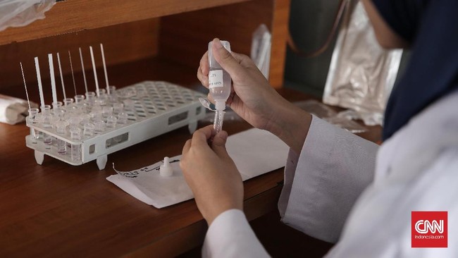 Sampel air laut di Ancol dan Muara Angke, Jakarta Utara, sudah diambil untuk meneliti kandungan Paracetamol di wiliyah itu.