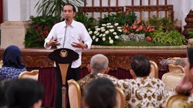 Jokowi Tanggapi Prabowo Soal 'Lelucon' Ambang Batas Presiden