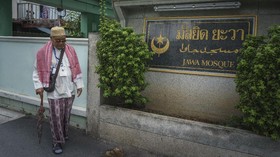 Surau 'Tanah Jawa' di Negara Gajah Putih