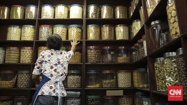 Dua hari lagi seluruh umat Muslim akan merayakan Lebaran. Dari banyak suguhan kue, mana yang selalu difavoritkan masyarakat Indonesia saat Lebaran?