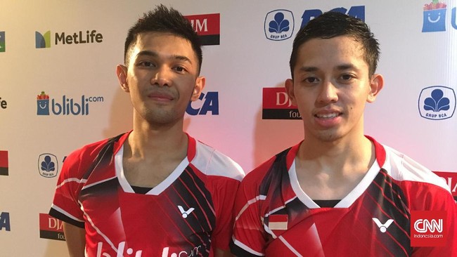 Fajar Alfian/Muhammad Rian Ardianto dan Della Destiara/Rosyita Eka Putri Sari berhasil lolos ke babak perempat final Indonesia Terbuka.