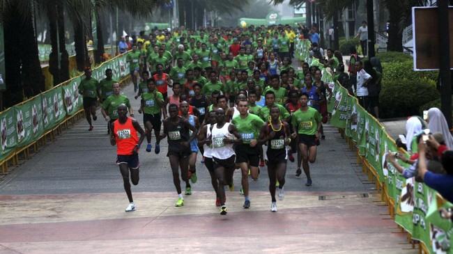 Untuk kali ke-14 Jakarta akan menjadi tuan rumah International 10K. Pemprov DKI Jakarta menargetkan 15 ribu peserta untuk lomba lari tahun ini.