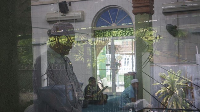 Surau 'Tanah Jawa' di Negara Gajah Putih