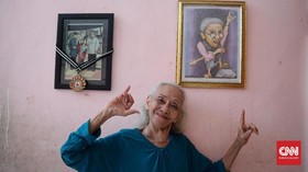 Mendiang Laila Sari Mengalahkan Setnov dalam Kicauan Twitter