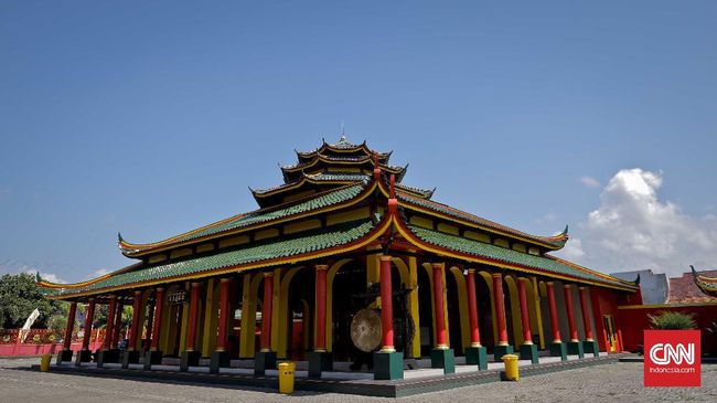 Berikut daftar tempat wisata religi di Indonesia ini semua agama yang dapat memberikan pengalaman liburan yang berbeda.