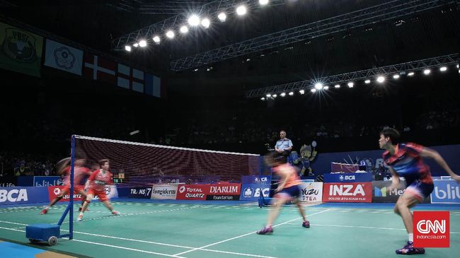 Daftar Harga Tiket Indonesia Terbuka 2019 Daftar harga tiket turnamen bulutangkis Indonesia Terbuka 2019 telah dirilis dan bisa dibeli melalui sistem online mulai hari ini.
