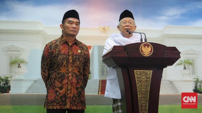 Kebijakan tentang aturan sekolah lima hari dalam sepekan masih dirembukkan oleh pemerintah dan nantinya akan dituangkan dalam aturan Peraturan Presiden.