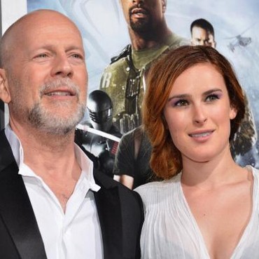Bruce Willis Resmi Jadi Kakek, Rumer Willis Lahirkan Anak Pertama
