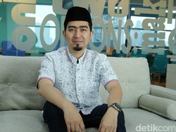 Alasan Ustaz Solmed Pilih Diam saat Krisis Ekonomi