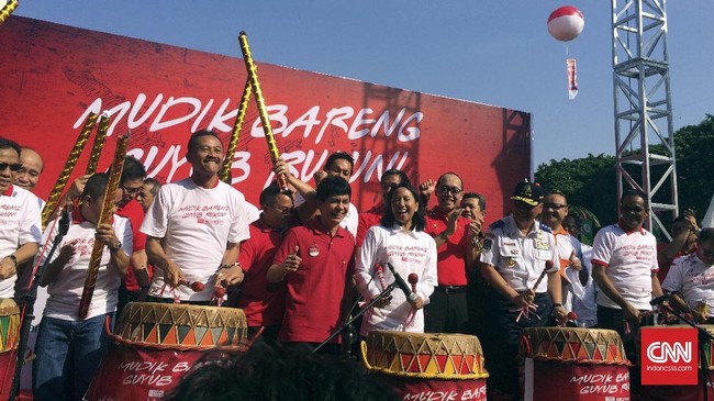 Pemerintah menyediakan 1.920 bus bagi pemudik tahun ini. Total bus yang digunakan meningkat 292 bus atau 17,94 persen dibanding tahun lalu.