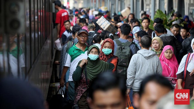 Pemprov DKI mencatat tren kenaikan jumlah pendatang pasca mudik lebaran. Warga daerah masih menganggap Jakarta bisa diandalkan untuk urusan lapangan pekerjaan.