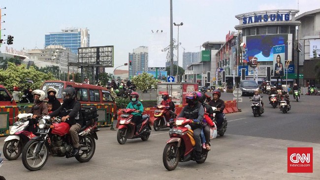 Kepala Ombudsman RI Perwakilan Jakarta berharpa Pemprov DKI segera merealisasikan pembatasan setelah ditetapkan Menkes Terawan.