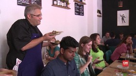 Pengungsi Asal Suriah 'Ambil Alih' Restoran di Paris