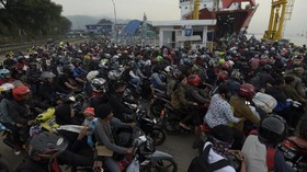 Pemudik di Merak Keluhkan Pusing dan Sakit Mag