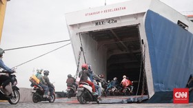 Libur Natal, Pelabuhan Merak Tambah Loket Feri