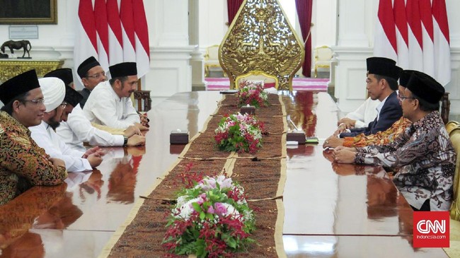 Ketua Gerakan Nasional Pengawal Fatwa Majelis Ulama Indonesia (GNPF-MUI) Bachtiar Nasir menilai ada kesalahpahaman antara GNPF-MUI dengan pemerintah selama ini.