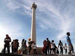 Libur Lebaran, 8.935 Wisatawan Kunjungi Monas hingga Siang Ini