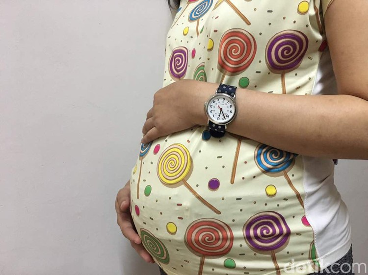 Selalu ada cerita di setiap kehamilan. Nah, para Bunda hamil ini juga punya cerita di balik keperkasaannya.