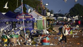 Glastonbury Bayar Rp13,3 M untuk Bersihkan Ribuan Ton Sampah