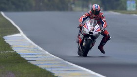 Petrucci Gagal Bertahan dari Serangan Marquez