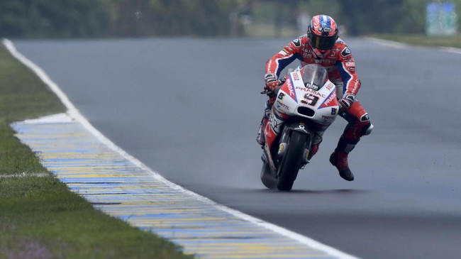 Danilo Petrucci mengaku sudah berusaha mati-matian bertahan dari serangan Marc Marquez namun akhirnya ia gagal.