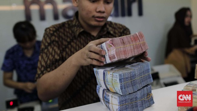 BPK mengungkapkan 18 nasabah korporasi Bank Mandiri dengan total kucuran kredit Rp7,69 triliun berpotensi menyumbang kredit bermasalah.