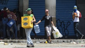 Venezuela Tahan 28 Orang Akibat Penjarahan Selama Natal