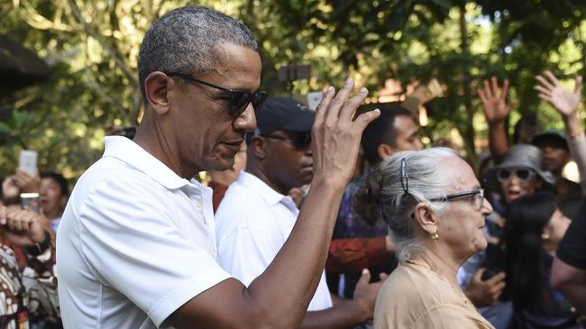Barack Obama Kecil - Makan Malam Rahasia Barack Obama Di Menteng