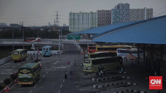 Kementerian Perhubungan mencatat penurunan penumpang pengguna transportasi umum pada H-4 Lebaran 2019, terutama transportasi darat.