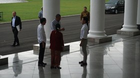 Jempol Obama untuk Kaesang di Istana Bogor