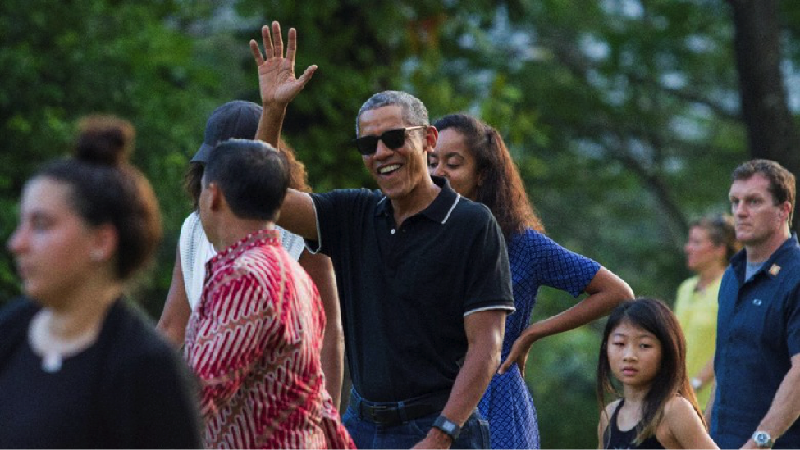 Candi Borobudur di Kabupaten Magelang, Jawa Tengah, jadi tujuan liburan hari pertama Presiden ke-44 Amerika Serikat Barack Obama di Yogyakarta.