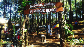 Obama Tengok Puncak Becici Dlingo