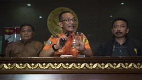 Evakuasi Heli Jatuh Ditunda Besok Pagi Akibat Hujan Deras