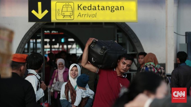 Memasuki H+7 lebaran, Pemprov DKI Jakarta telah mencatat ada 4,2 juta lebih penduduk yang masuk ke Jakarta. Pada H+14 akan keluar data faktual pendatang baru.