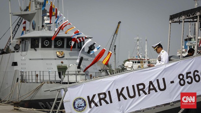 Indonesia masuk ke dalam lima besar daftar angkatan laut bersenjata terkuat di dunia berdasarkan World Directory of Modern Military Warships (WDMMW).