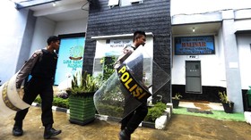 Lapas Kesambi Cirebon Ricuh Akibat Razia HP