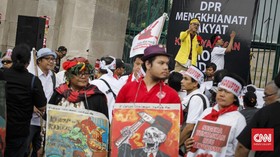 img-title Iluni: Pansus Angket KPK Habiskan Uang Negara