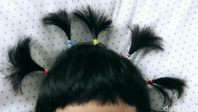 Hah Rambut  Bocah Ini Nggak Bisa Disisir Kenapa  Ya  