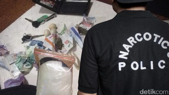 Sosok BJ yang Diciduk karena Narkoba Bakal Diungkap Senin