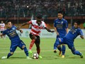 Fabiano Dua Gol, Madura United Kalahkan Persib 2-1