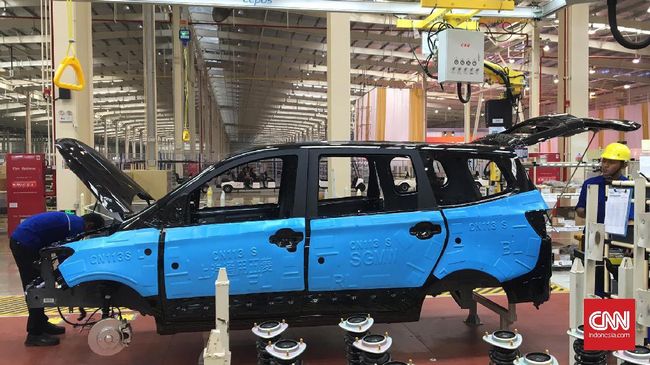 Produksi Mobil di Indonesia Belum Terdampak Virus Corona Asosiasi pelaku industri otomotif dalam negeri, Gaikindo, menyatakan belum menerima laporan dari anggotanya terkait gangguan produksi karena virus corona.