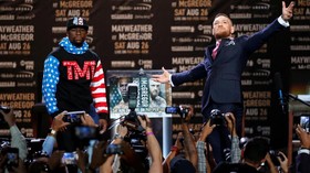 Conor McGregor Buas di Latih Tanding